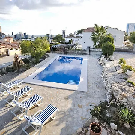 Global Jara - By Global Holidays 17536 Holiday home *
